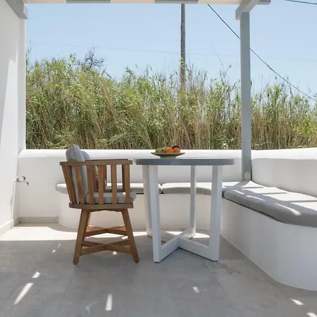 Naxos Infinity And Villa