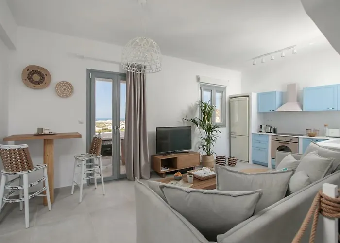 Naxos Infinity And Villa