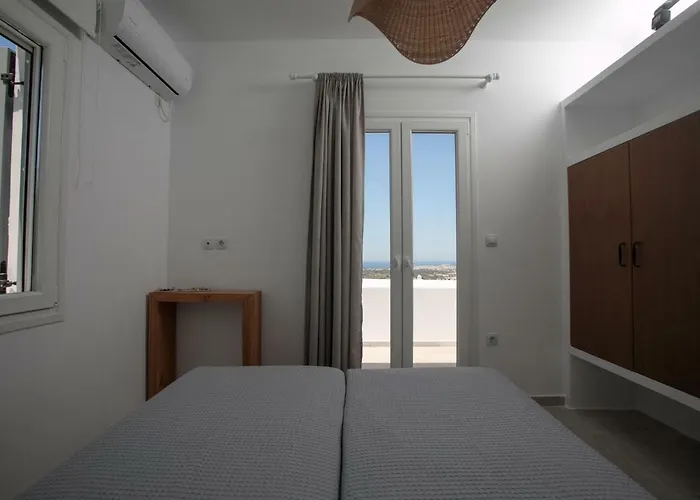 Naxos Infinity And Villa